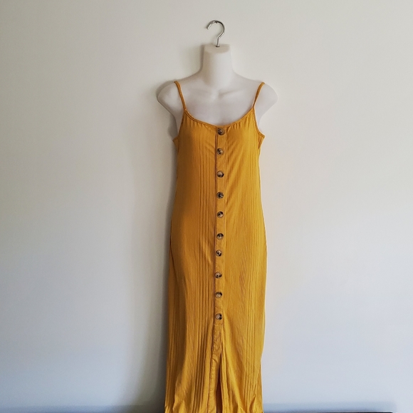 MAGAZINE | Golden mustard yellow button down maxi / midi dress (Size M) - Picture 2 of 10